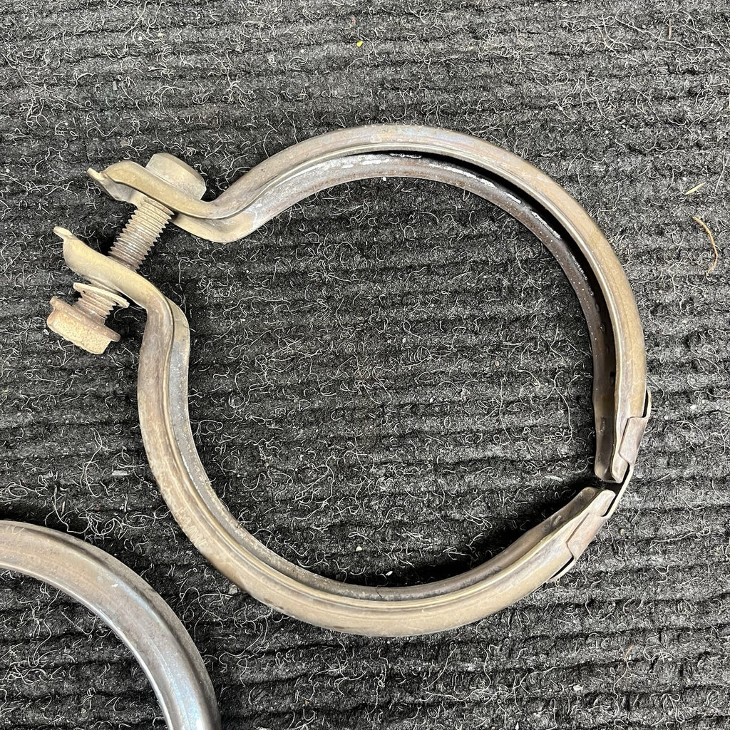 ☑️ 07-13 BMW 335xi 335i Turbo N54 N55 E90 E92 Turbo Exhaust Screw Clamp Pair OEM