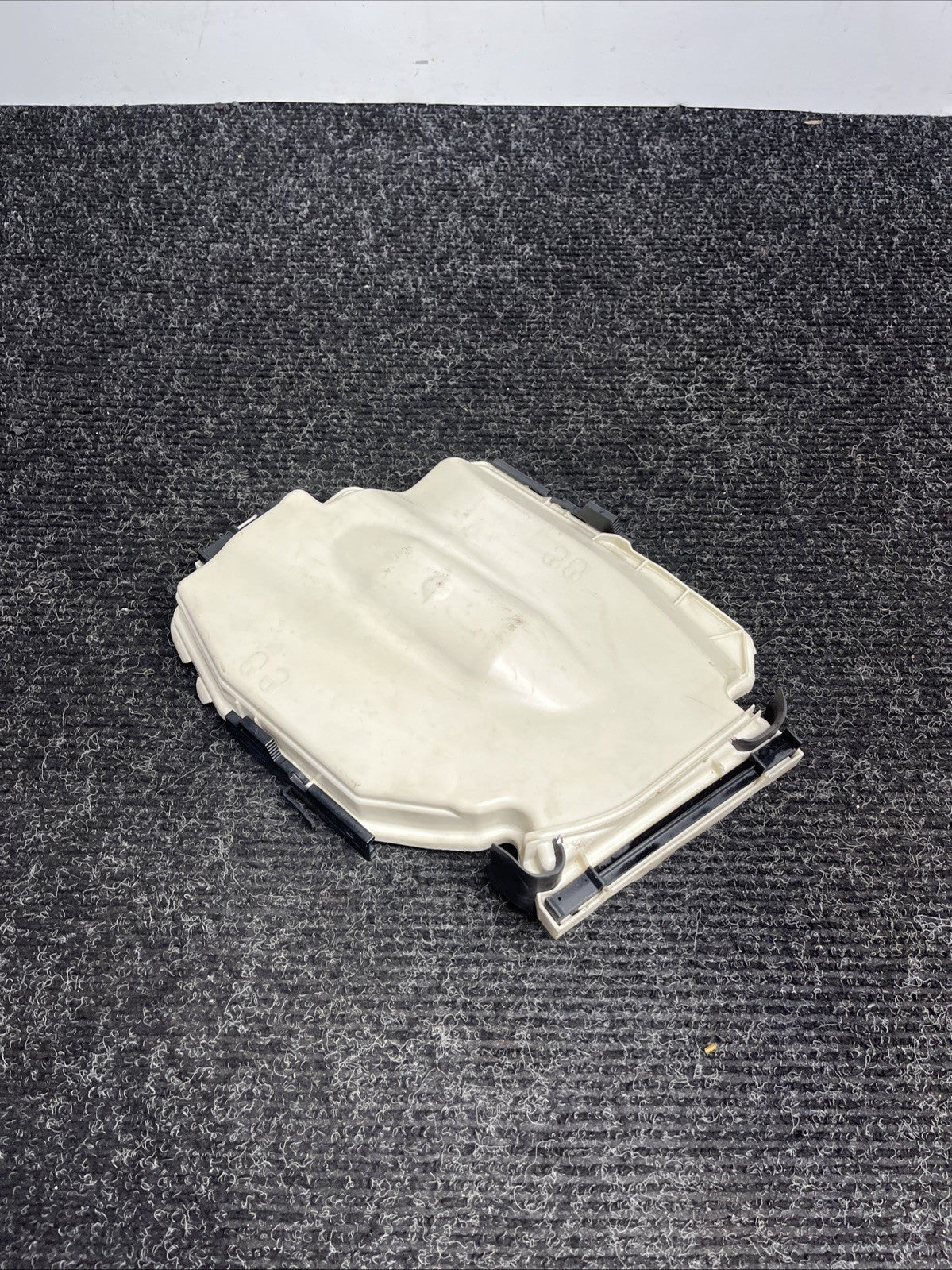 ☑️ BMW E88 E82 E90 E92 E84 DME ECU Electronic Computer Box Top Cover Housing OEM