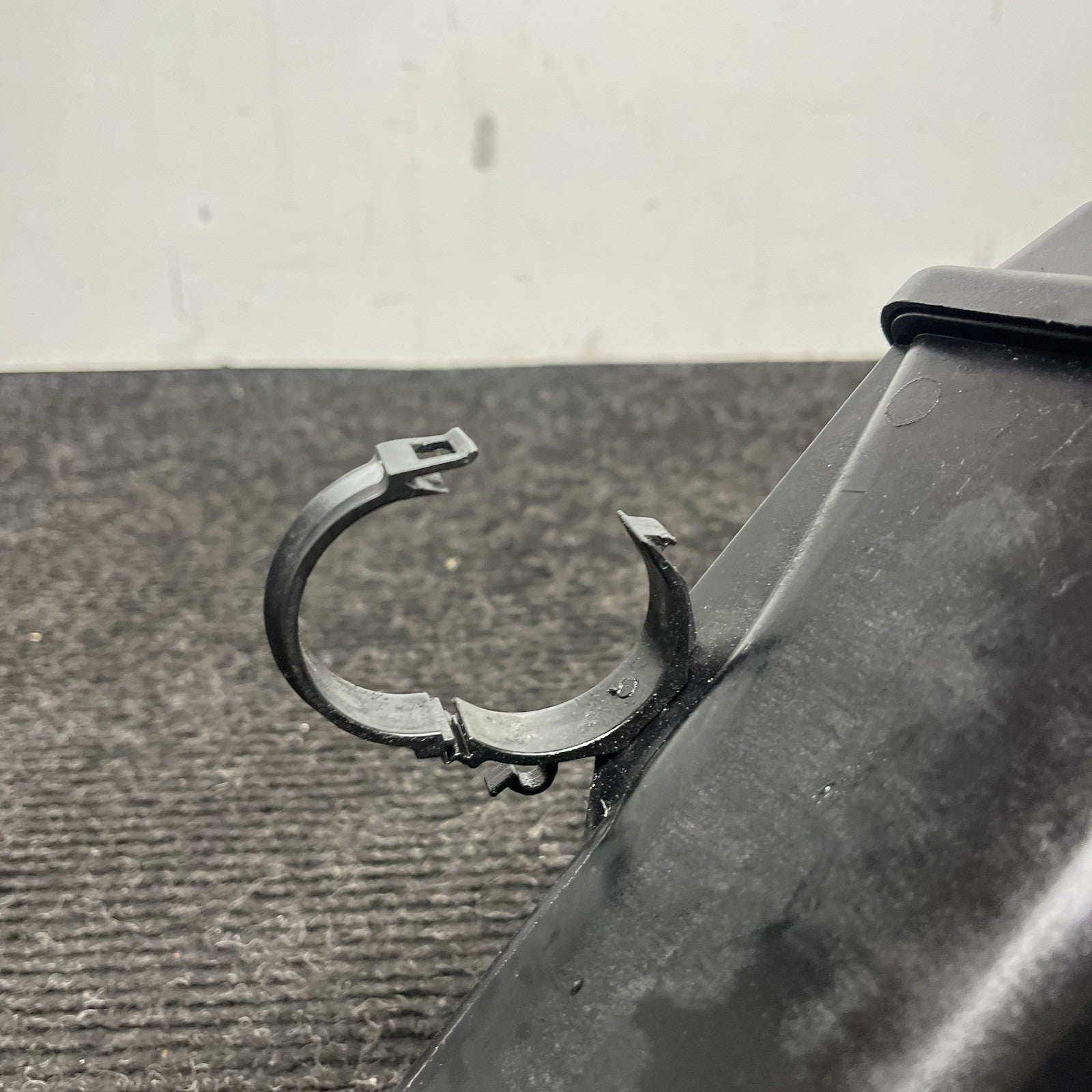 ☑️ 09-11 BMW E90 335d 3.0L Diesel Radiator Expansion Coolant Recovery Bottle OEM