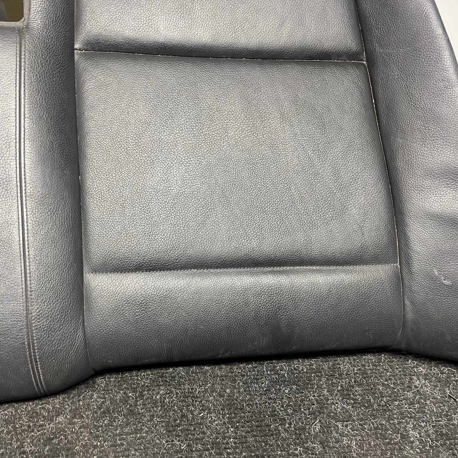☑️ 08-13 OEM BMW E82 E88 128 135 Rear Seat Lower Cushion Leather Black