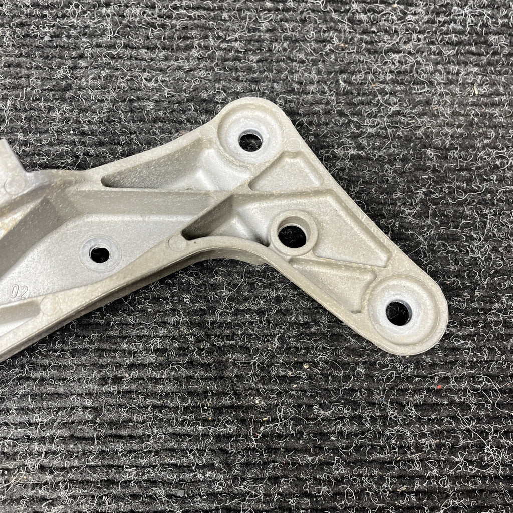 ☑️ BMW E90 E92 1/3 Series Auto Transmission Gearbox Support Mount Bracket OEM