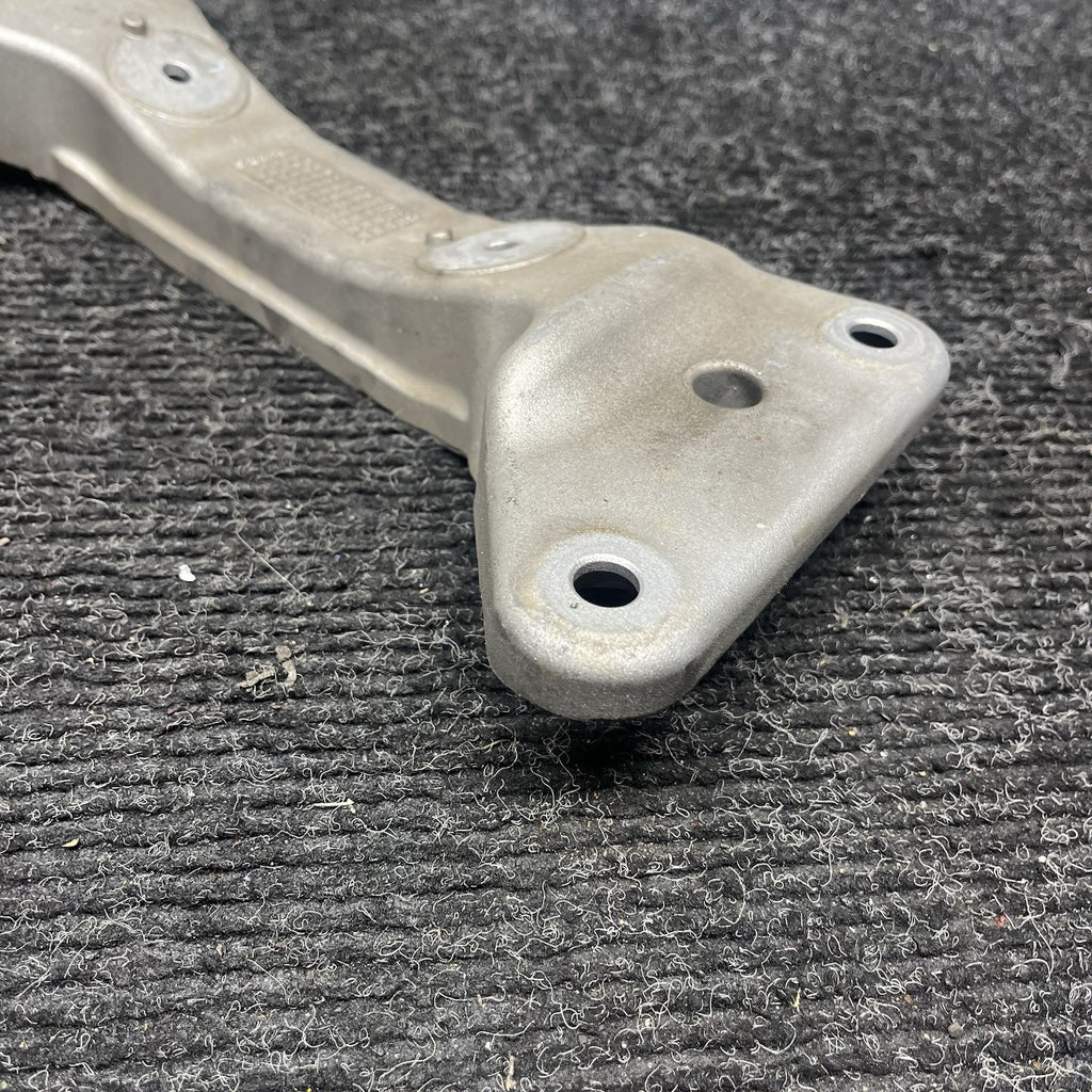 ☑️ 16-21 BMW F30 F32 F36 Auto Transmission Gearbox Support Mount Bracket OEM