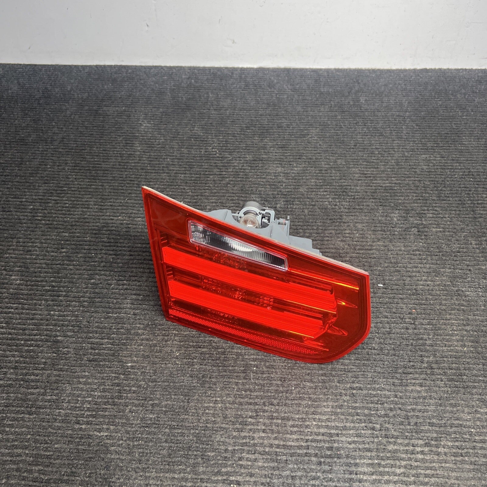 ☑️ 12 13 14 15 BMW F30 320I 328I 335I LEFT DRIVER INNER TAIL LIGHT LAMP OEM