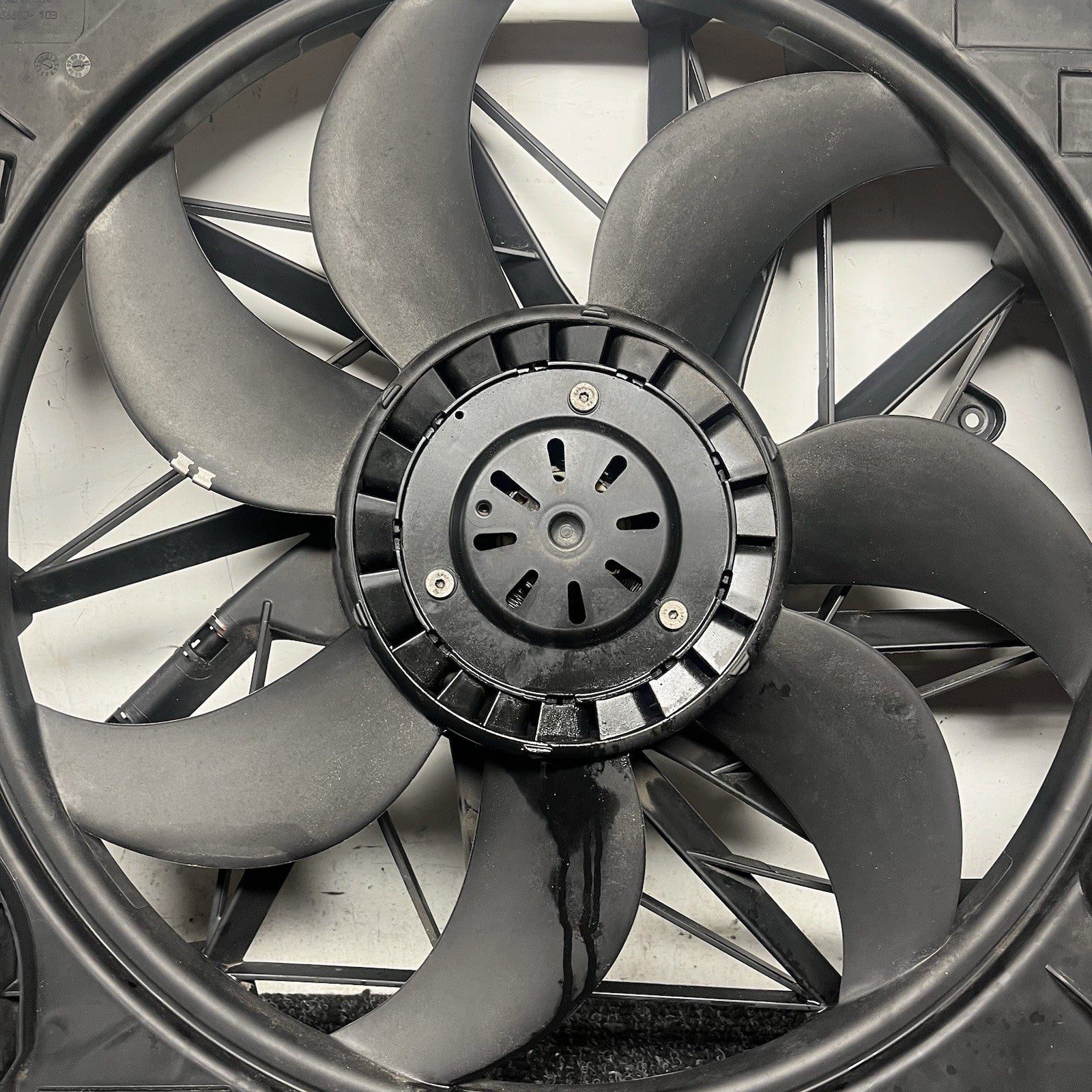 ☑️ 2011-2014 BMW F25 X3 XDRIVE35I N55 ENGINE RADIATOR COOLING FAN ASSEMBLY OEM