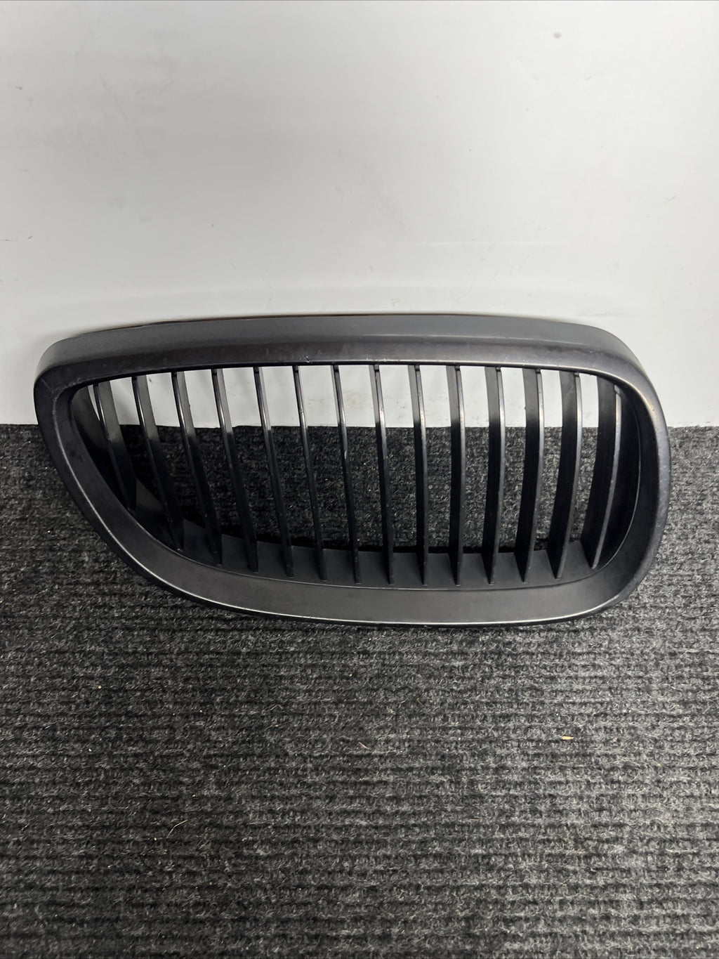 Front Hood Grille Right Passenger Side For BMW OEM# 51137157278 E92 E93 Chrome