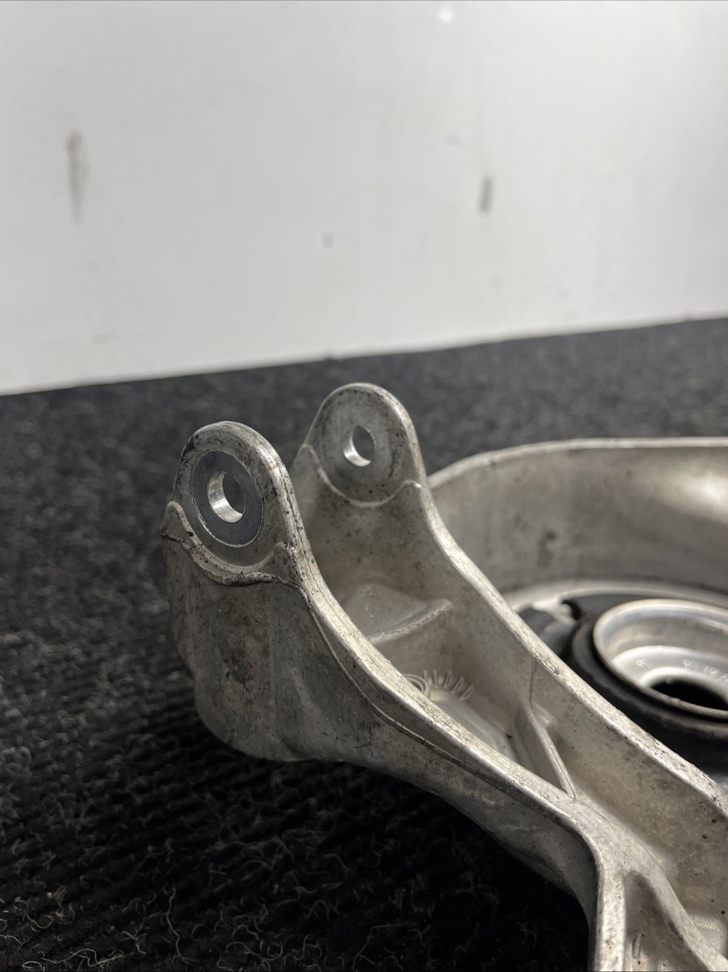 ☑️ 2009-2017 AUDI Q5 SQ5 - Front Strut Mount 8K0412383F