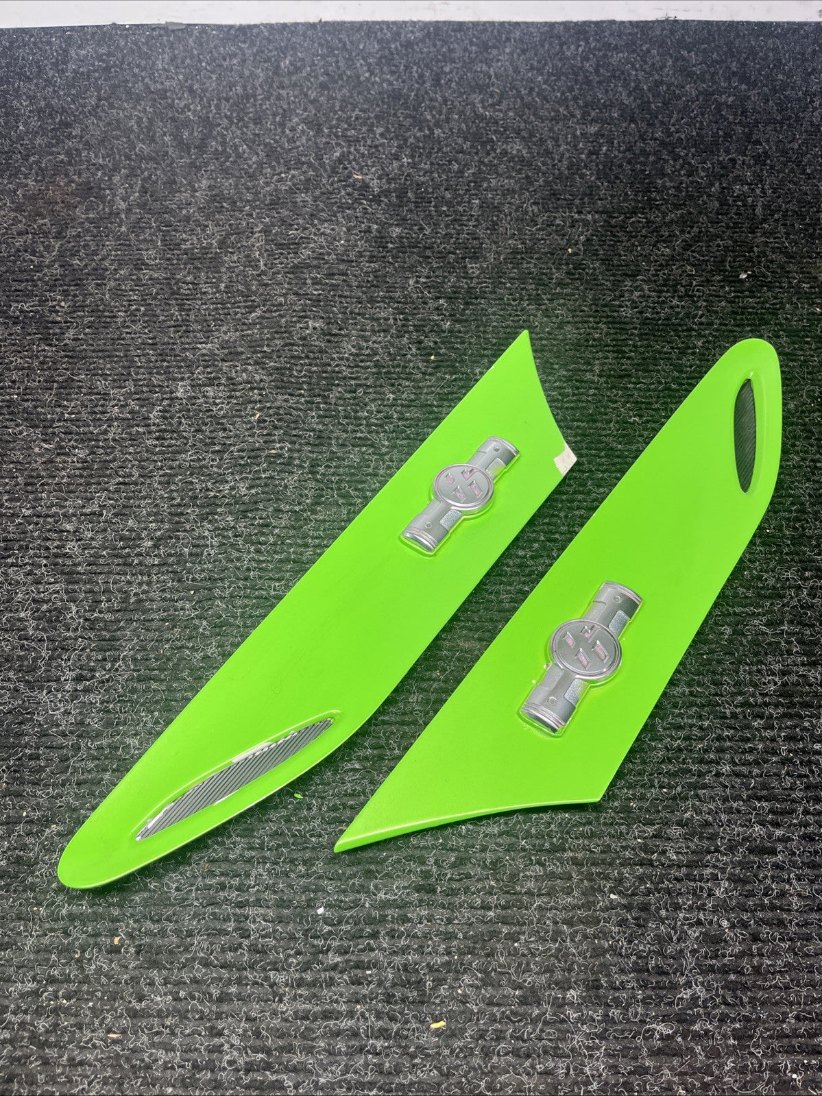 ☑️ 2013-2019 Scion FRS Subaru BRZ 86 OEM Fender Garnish Left & Right Green