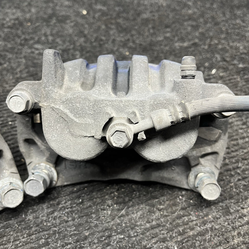 ☑️ 2013-2020 SCION FRS FR-S SUBARU BRZ 86 OEM FRONT BRAKE CALIPERS SET