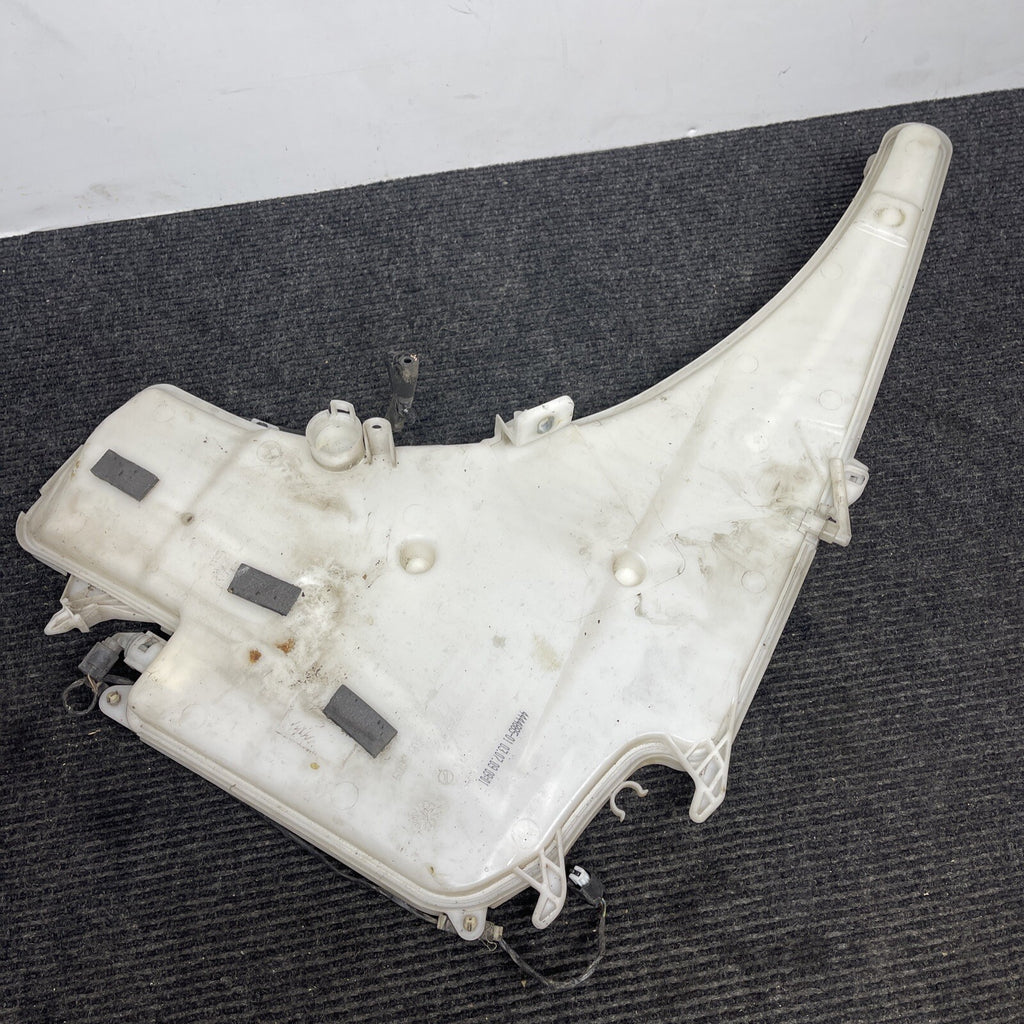 BMW E90 3-Series E82 1-Series Basic Factory Windshield Washer Fluid Bottle Tank