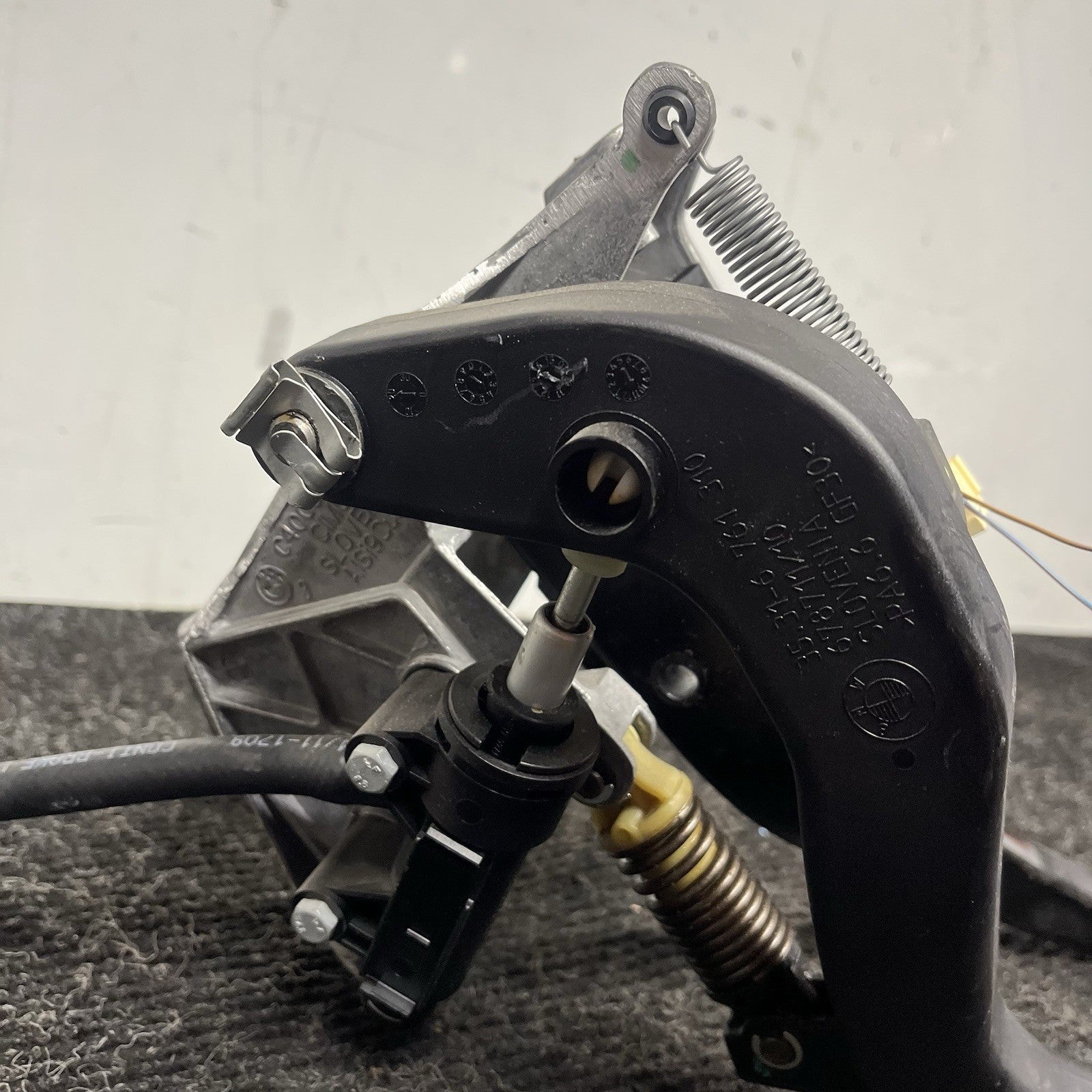 ☑️ BMW F30 F22 F32 F80 F82 MANUAL TRANSMISSION CLUTCH BRAKE PEDAL OEM W/ LINE