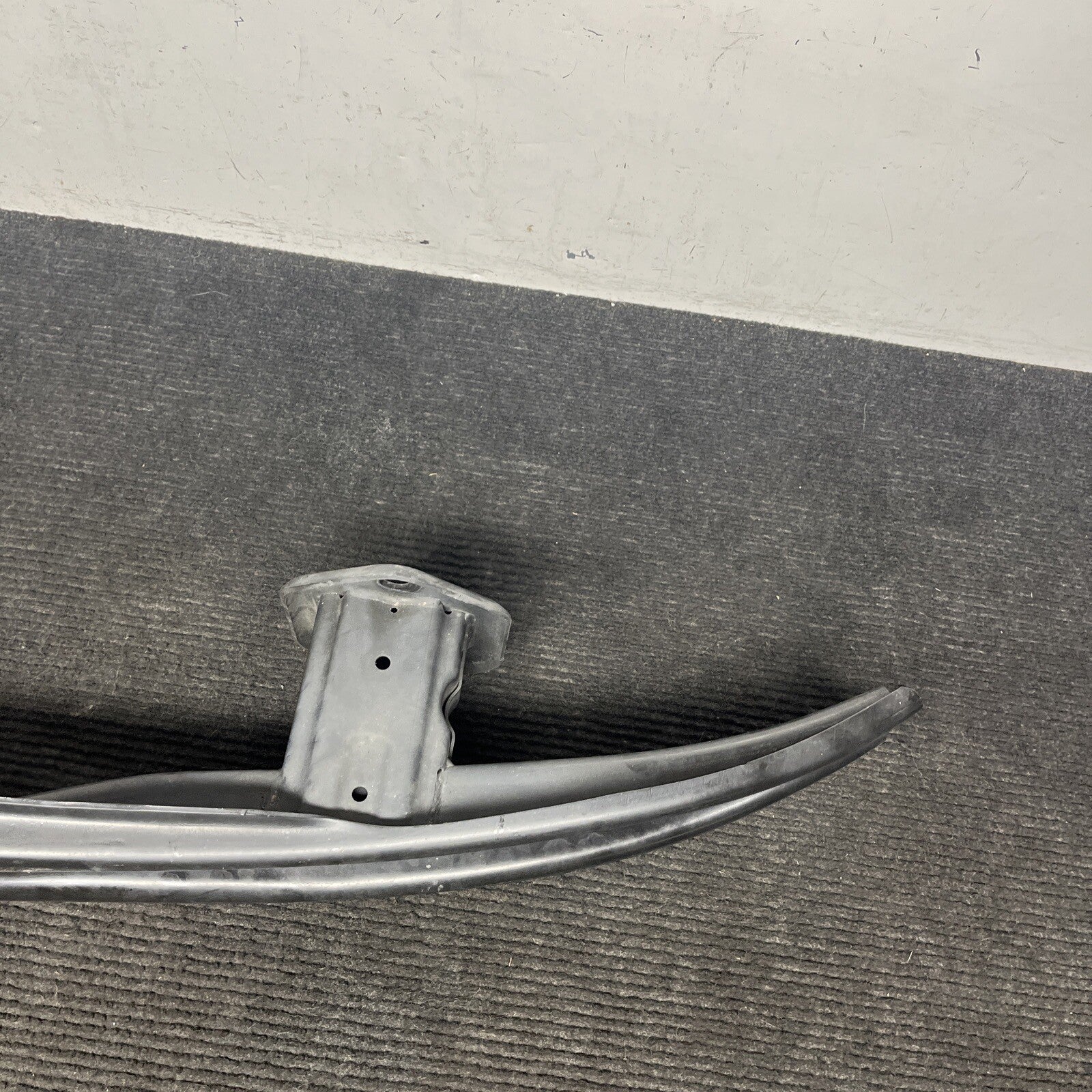☑️ 2012-2018 BMW 328I 335i F30 REAR BUMPER REINFORCEMENT CRASH BAR SUPPORT OEM