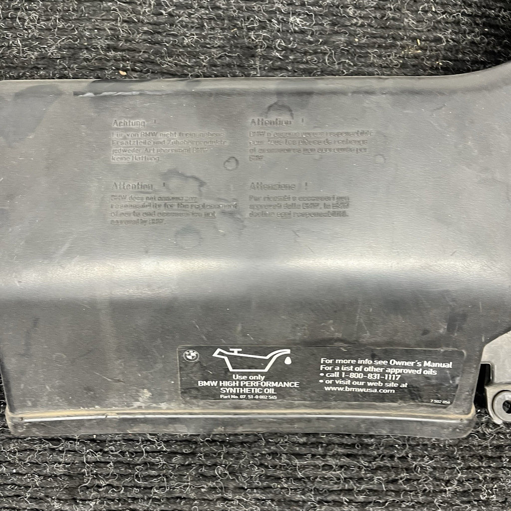 ☑️ 01-06 BMW E46 325i 325ci 330i 330ci 330xi Upper Radiator Air Duct OEM *NOTE*