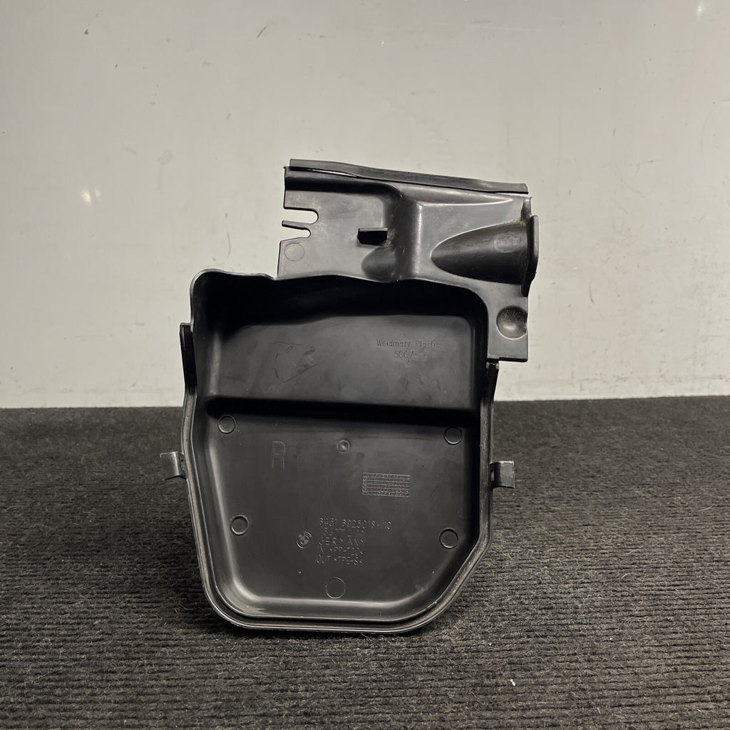☑️ 06-13 BMW E90 E92 RIGHT PASSENGER CABIN AIR DUCT HOUSING COVER OEM 6925018