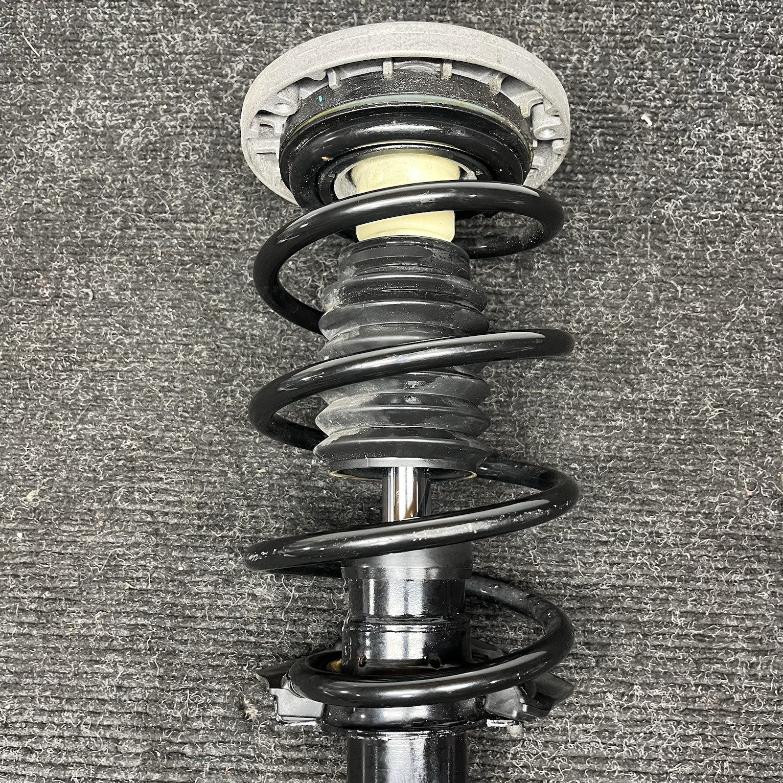 ☑️ 2011-2017 BMW X3 X4 Left Front Strut Shock Spring 31316796315 OEM