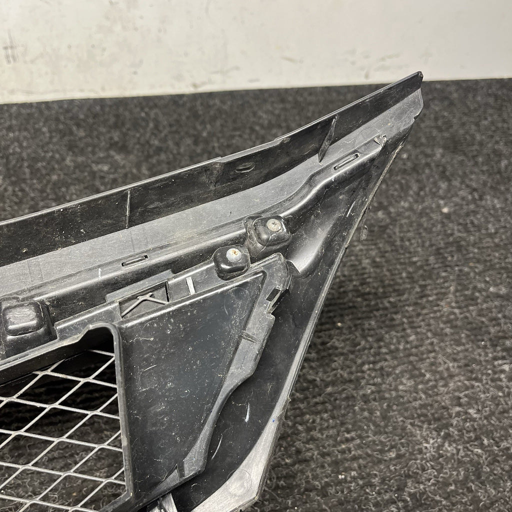 ☑️ OEM 2008-2012 Subaru Impreza WRX Gray Sport Grille Subaru Logo