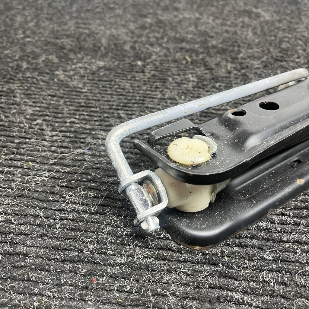 ☑️ BMW E46 3-Series Factory Spare Tire Changing Jack Lifting Tool 1999-2006 OEM