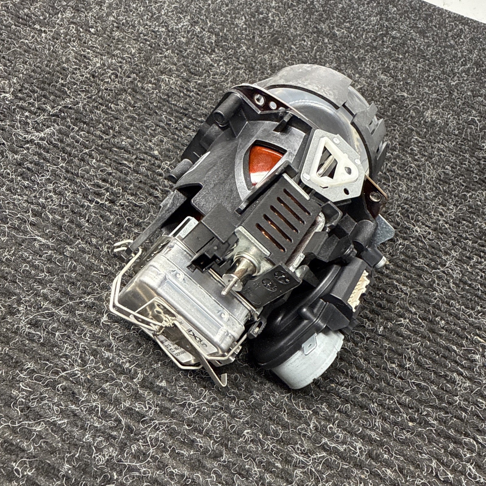 ☑️ 2009-2012 BMW E90 E91 328i 335i Left Xenon Headlight Projector OEM 65562500