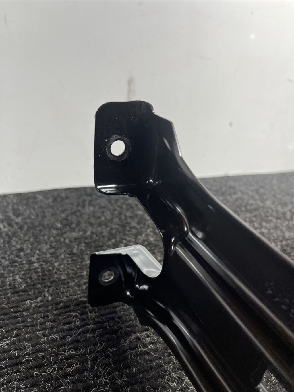 ☑️2008-2016 AUDI A5 A4 S4 S5 Spare Tire Wheel Bracket Mount 8K0802715A OEM