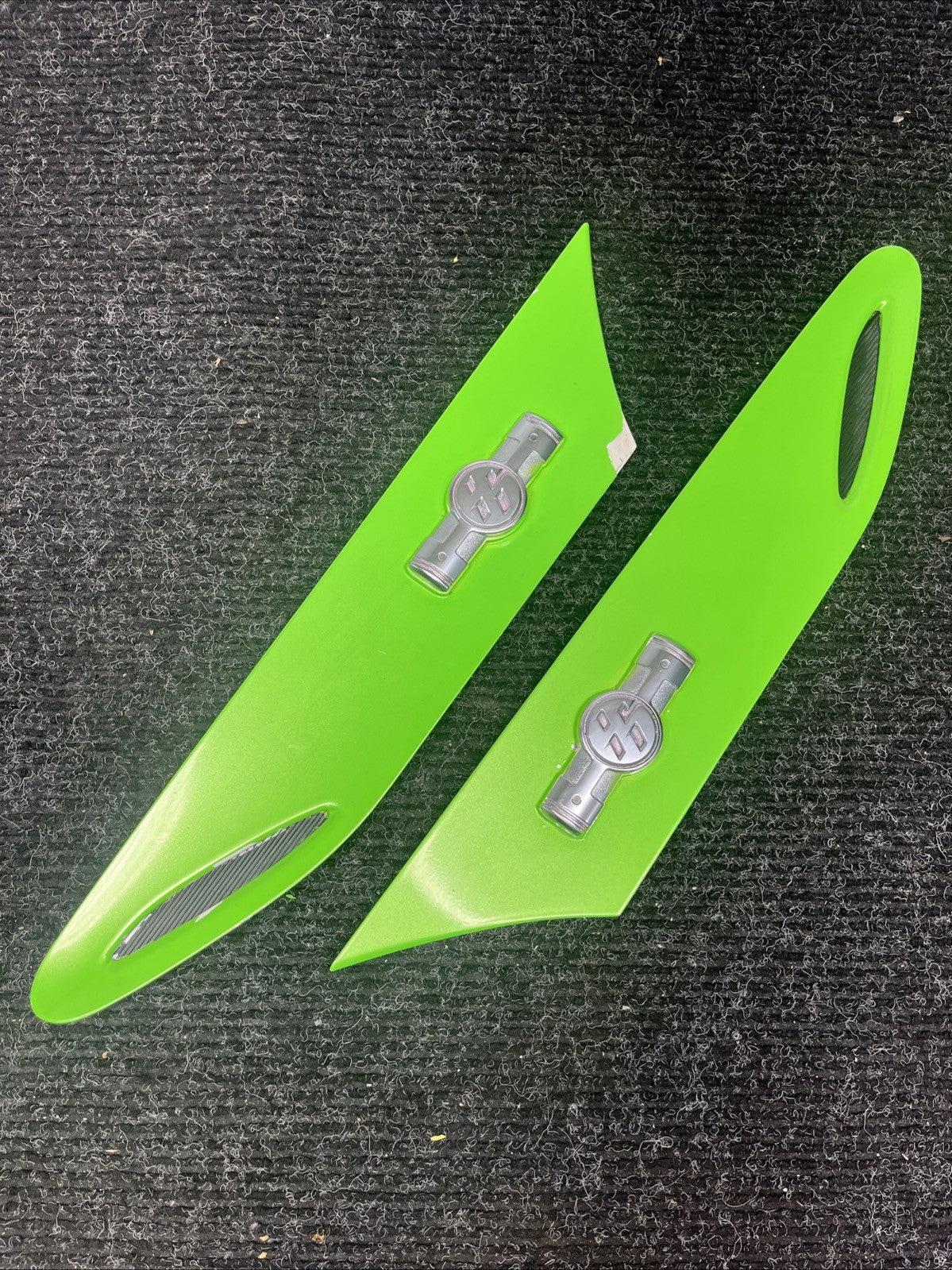 ☑️ 2013-2019 Scion FRS Subaru BRZ 86 OEM Fender Garnish Left & Right Green