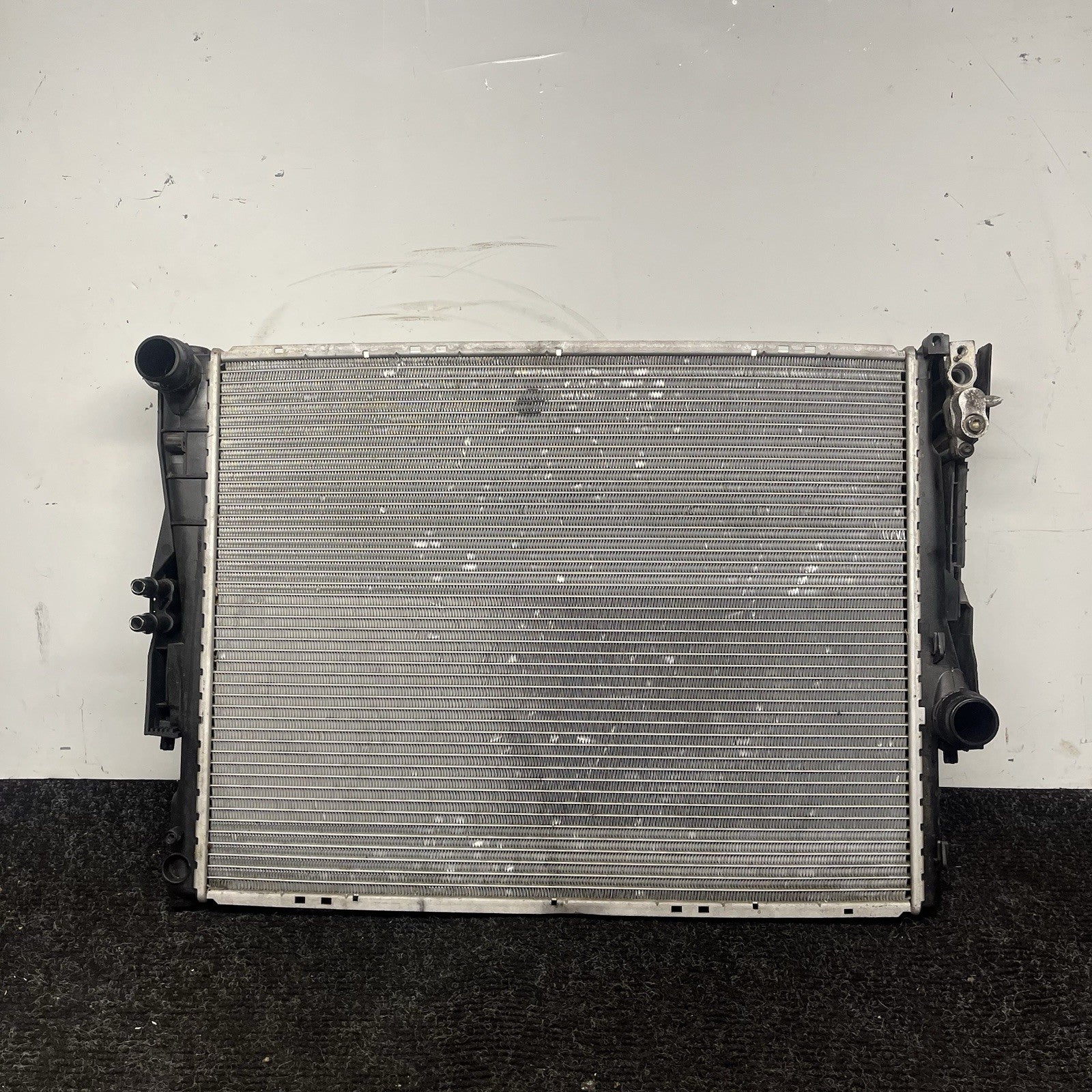 ☑️ 2001-06 BMW E46 330i M54 ENGINE RADIATOR A/C CONDENSER OIL COOLER SHROUD SET