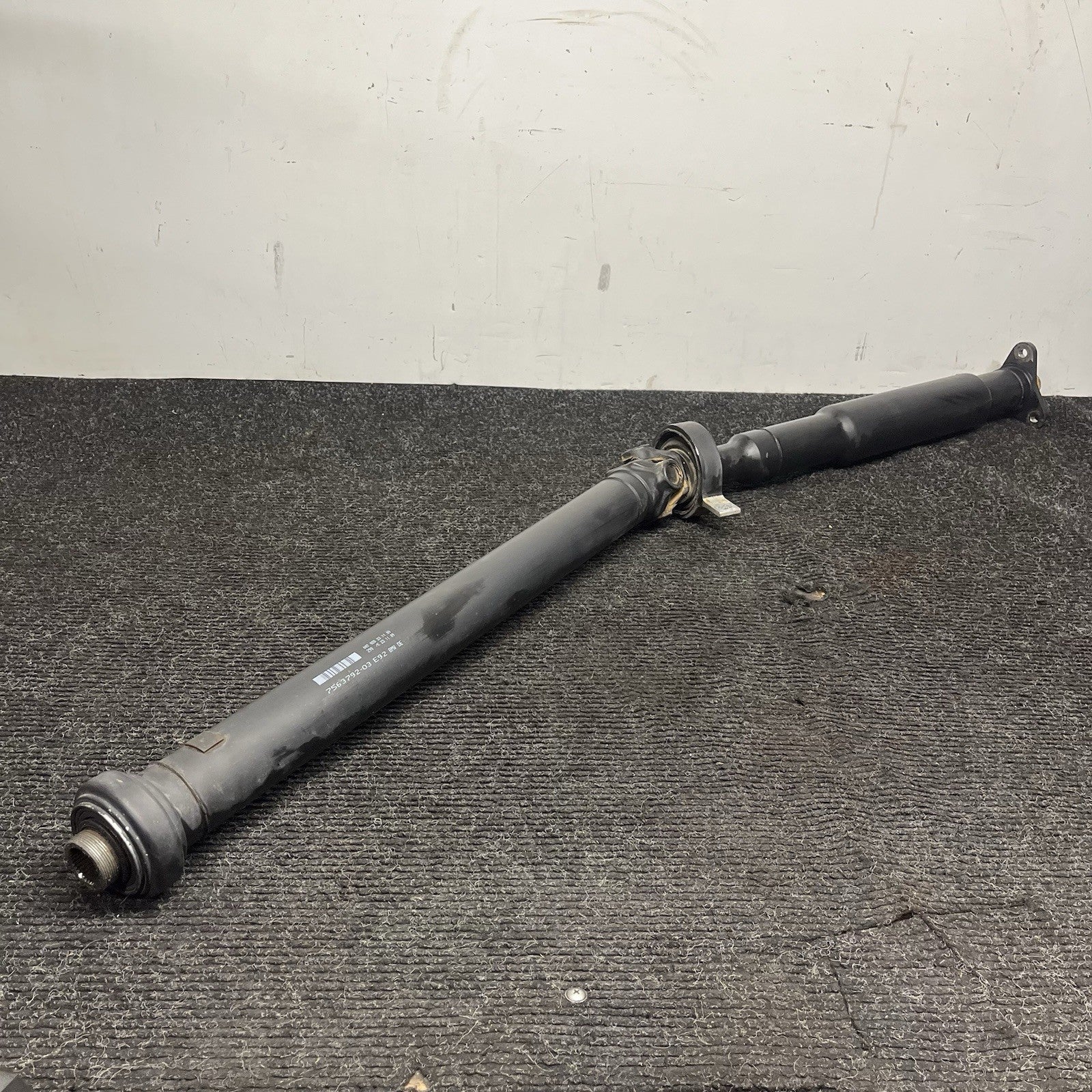 ☑️ 09-13 BMW 335i 335d E90 AT Auto Rear Driveshaft Drive Prop Shaft 1447mm NOTE
