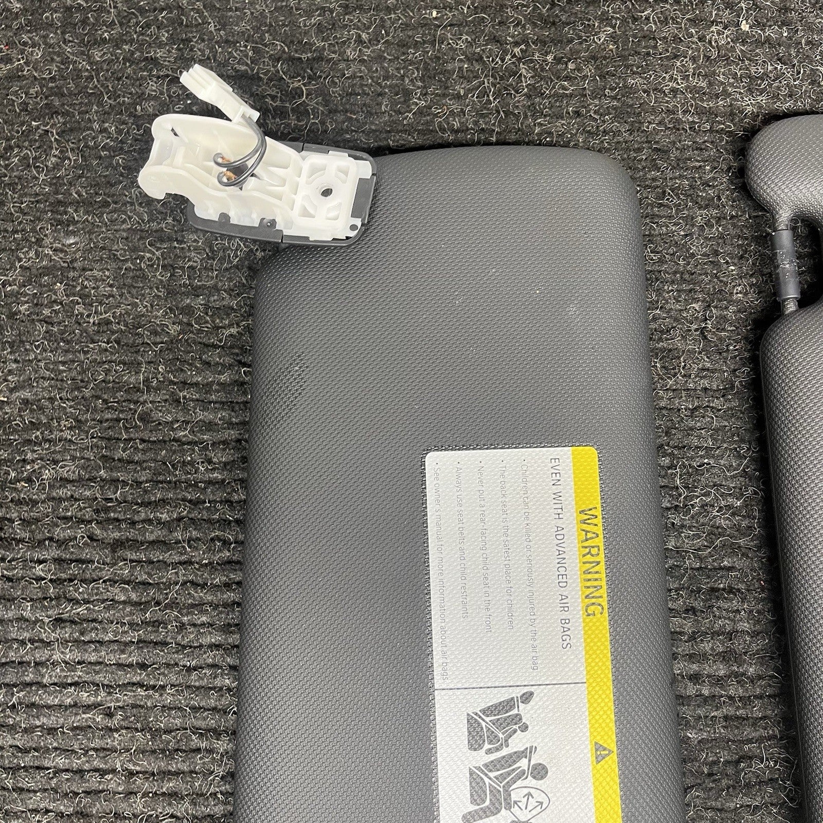 ☑️ BMW F30 F36 F32 Left And Right Side Sun Visor Shade Panel Black Set OEM