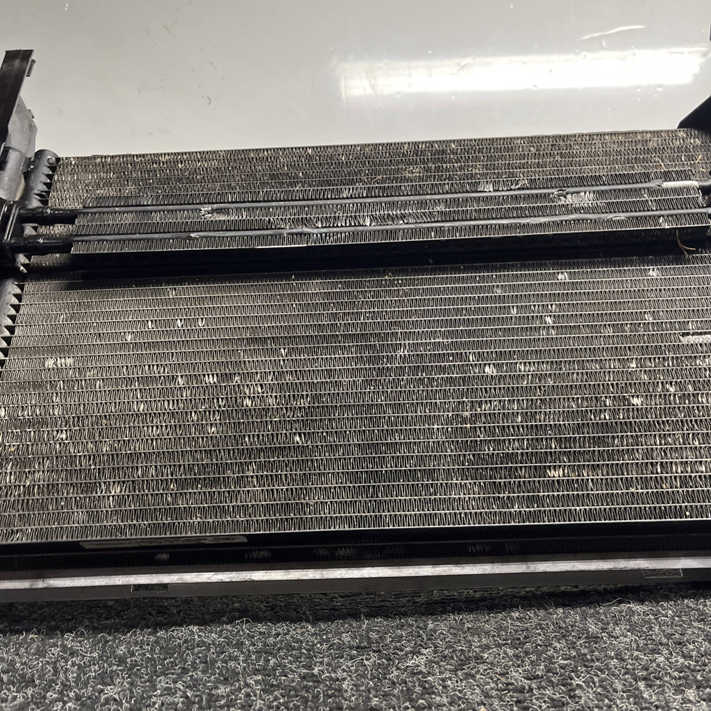 ☑️ 07-13 BMW E92 N54 335i RADIATOR A/T TRANSMISSION OIL COOLER W CONDENSER OEM