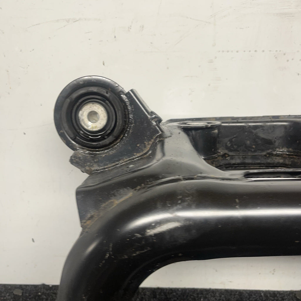 ☑️ 2003-2008 BMW E85 Z4 Convertible Rear Axle Subframe Crossmember Carrier OEM