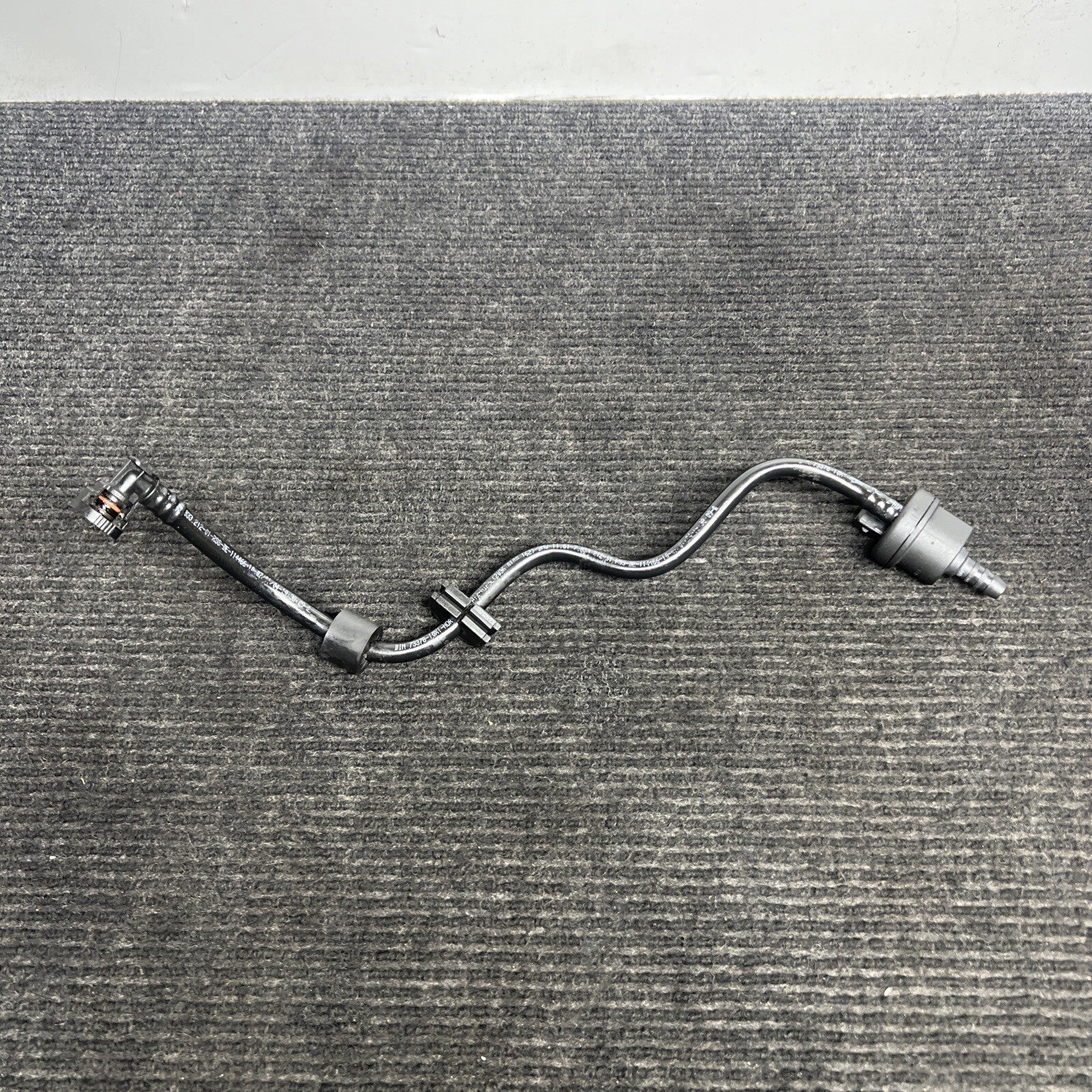 ☑️ 2007 - 2011 BMW X5 E70 AIR DUCT VACUUM LINE 114466-10 OEM