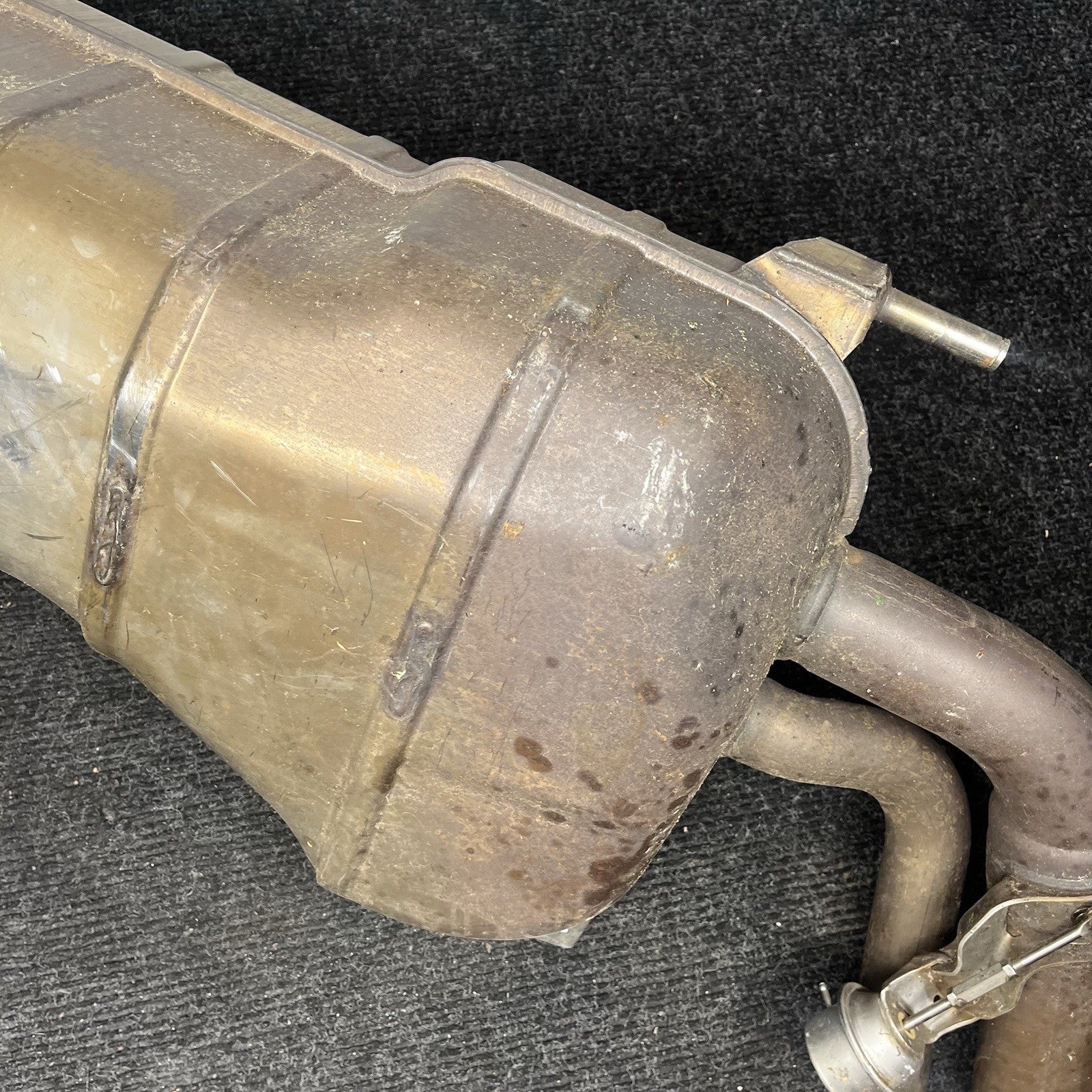 ☑️ 2011-2015 Audi R8 4.2L V8 Rear Exhaust Muffler System OEM