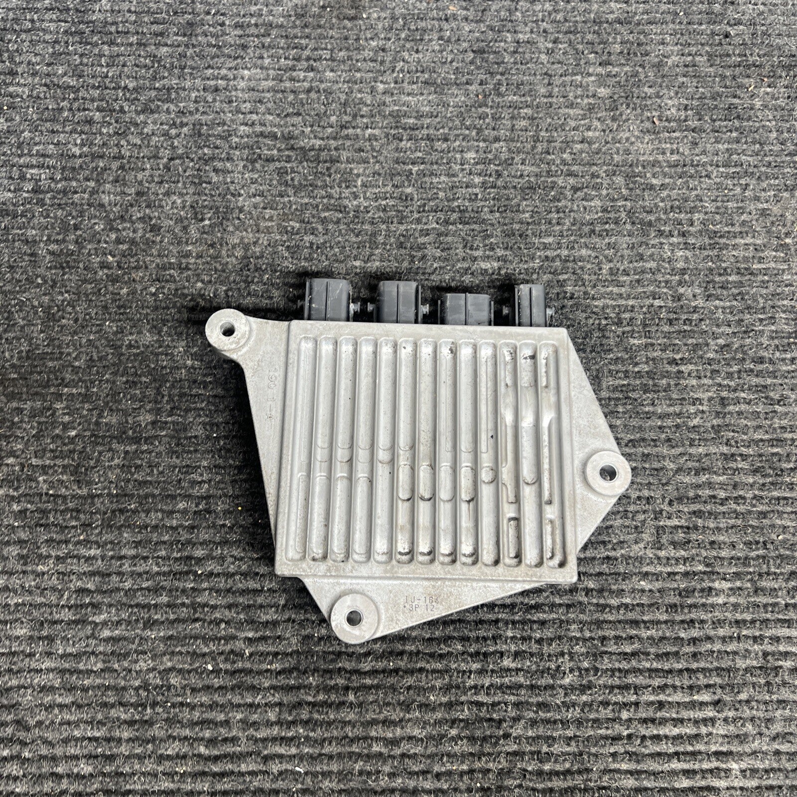 ☑️13-20 Subaru BRZ Scion FR-S Fuel Injection Control Module 22635JB000 OEM Denso