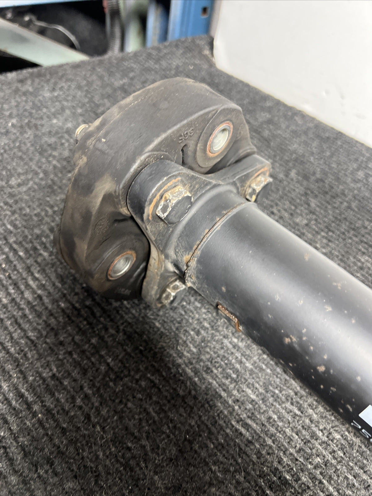 ☑️ 11-13 BMW F10 535i DRIVESHAFT MANUAL RWD N55 Miles DRIVE SHAFT 7563134