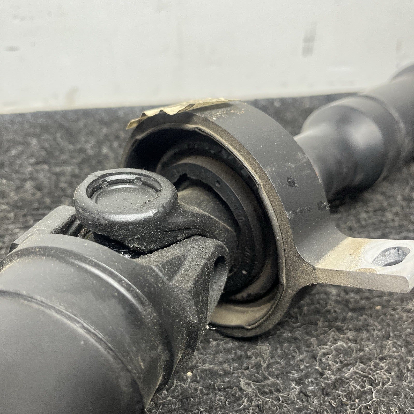 ☑️ OEM BMW F30 F32 F33 F36 RWD Rear Drive Shaft Driveshaft AT Transmission 2.0L