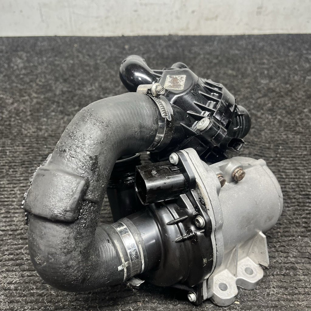☑️ OEM BMW E82 E90 E92 F10 F13 N54 N55 Electric Metal Water Pump W/ Thermostat
