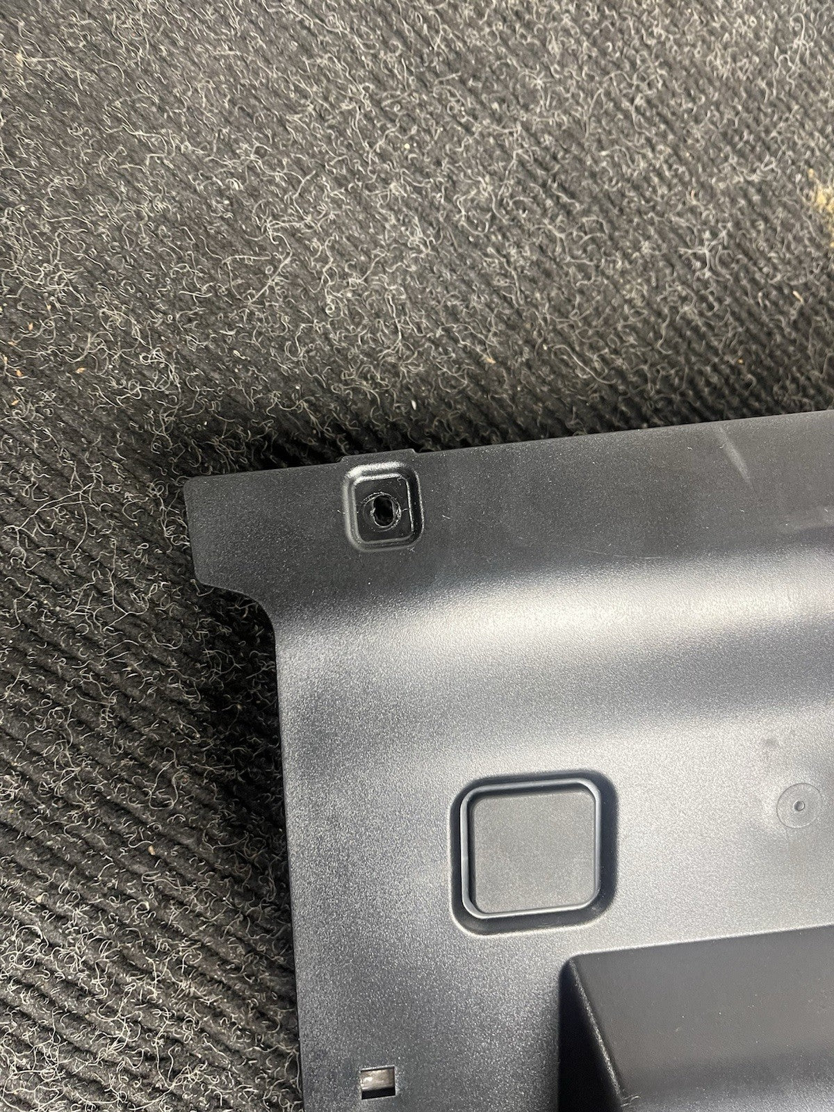 ☑️ 07-13 BMW E90 E92 E93 left Lower Under Dash Trim Panel Black OEM Manual Trans
