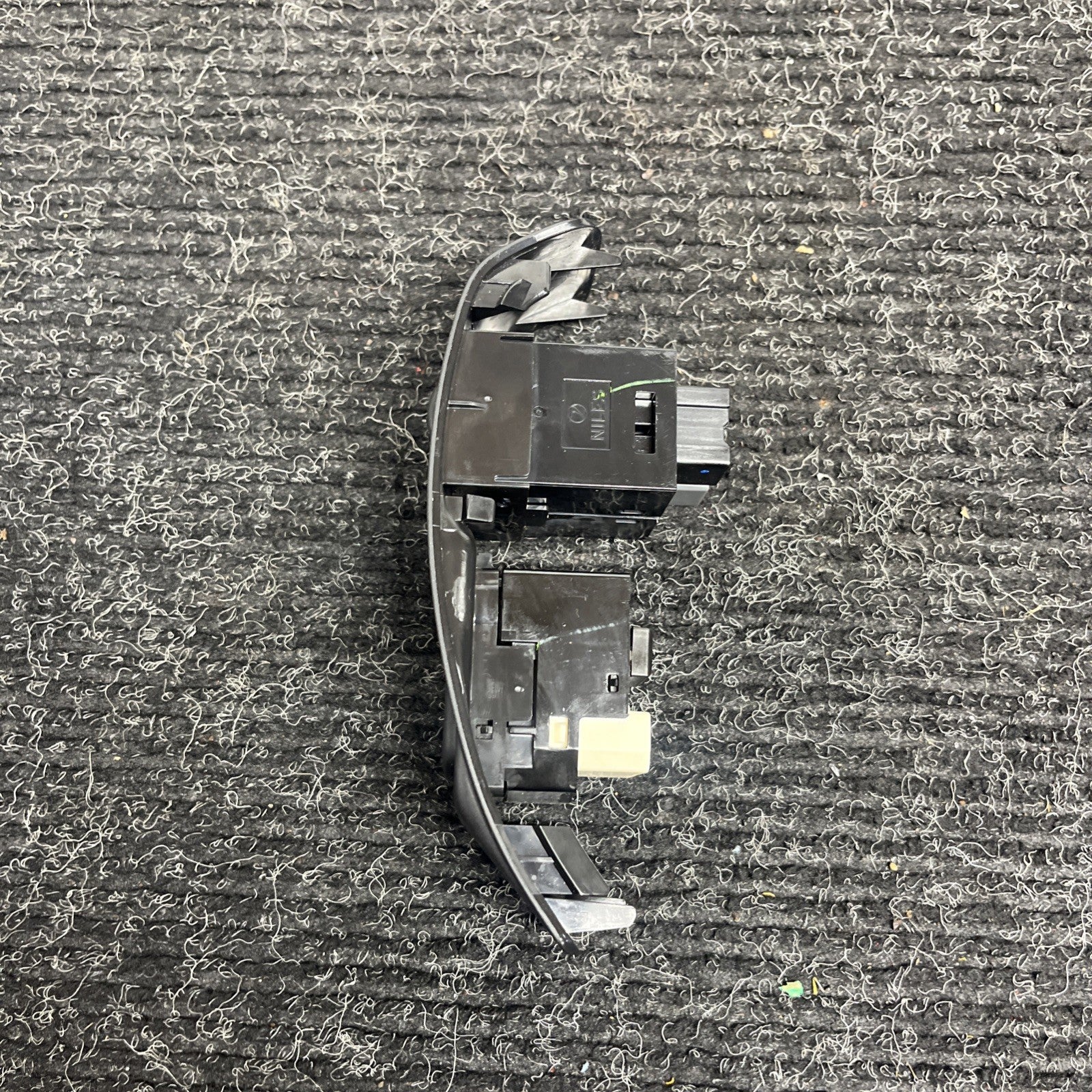 ☑️ 2009 - 2013 Subaru WRX STI Dashboard Mirror Control Fog Switch 83002FG000