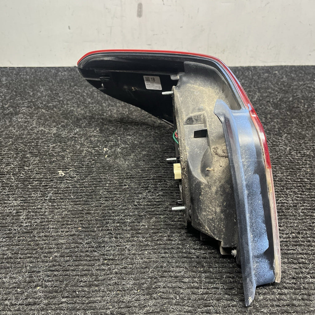 ☑️ 2015 Subaru WRX STI 2.5L Right Hand Rear Turn Signal/Taillight Assembly OEM