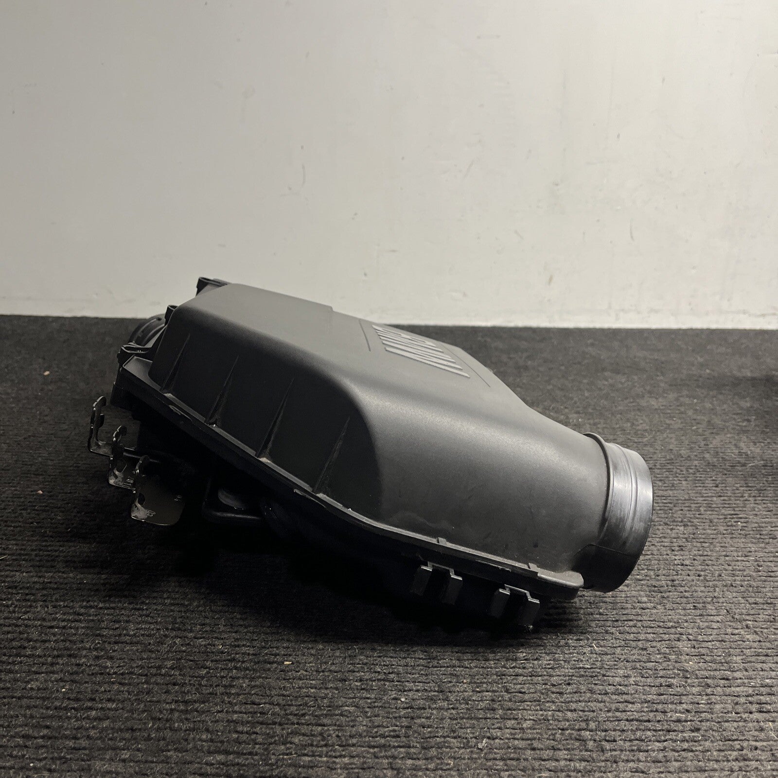 ☑️ 09-15 BMW 740i 740Li 750i 750Li F01 Air Cleaner Housing Filter Box Intake Oem