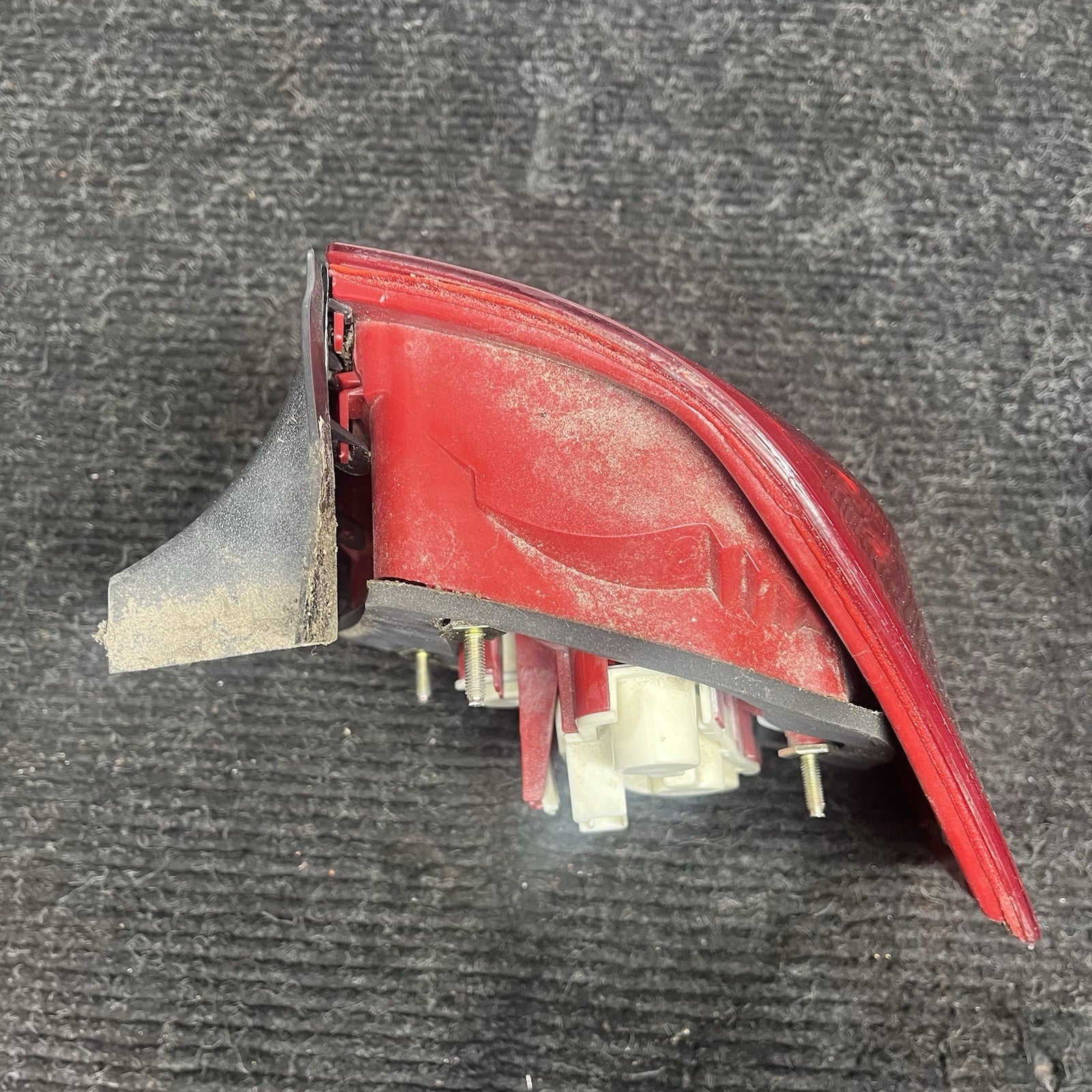 ☑️ 2006-2008 BMW 325I 328I 335I E90 LEFT DRIVER SIDE TAIL LIGHT 7161955 OEM