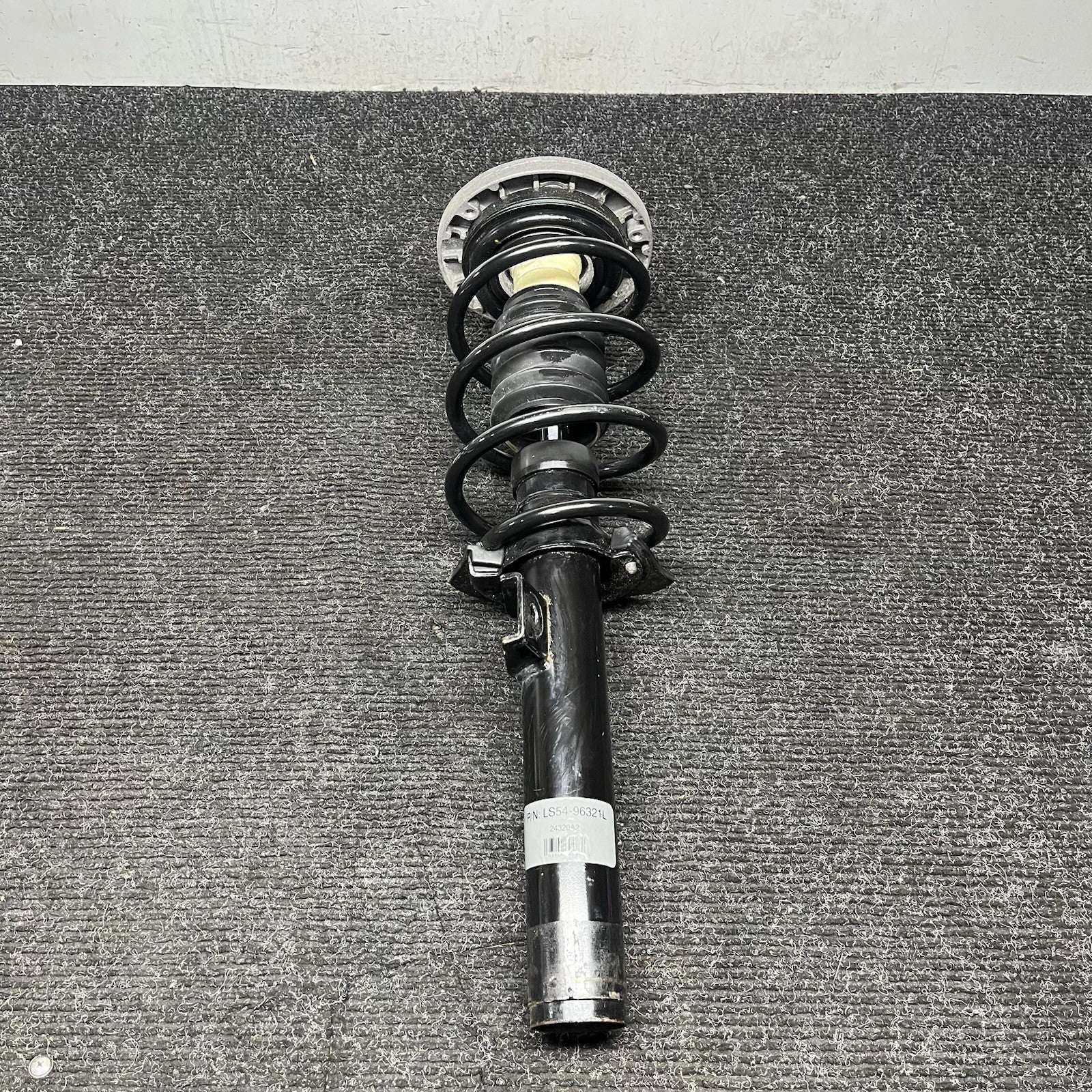 ☑️ 2011-2017 BMW X3 X4 Left Front Strut Shock Spring 31316796315 OEM