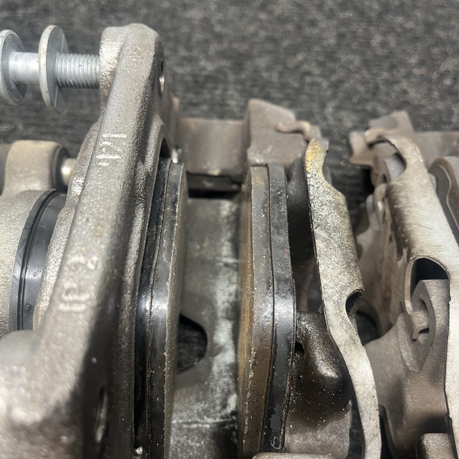 ☑️ 07-13 BMW E90 E92 E93 328i Front Left Right Brake Caliper Pair OEM
