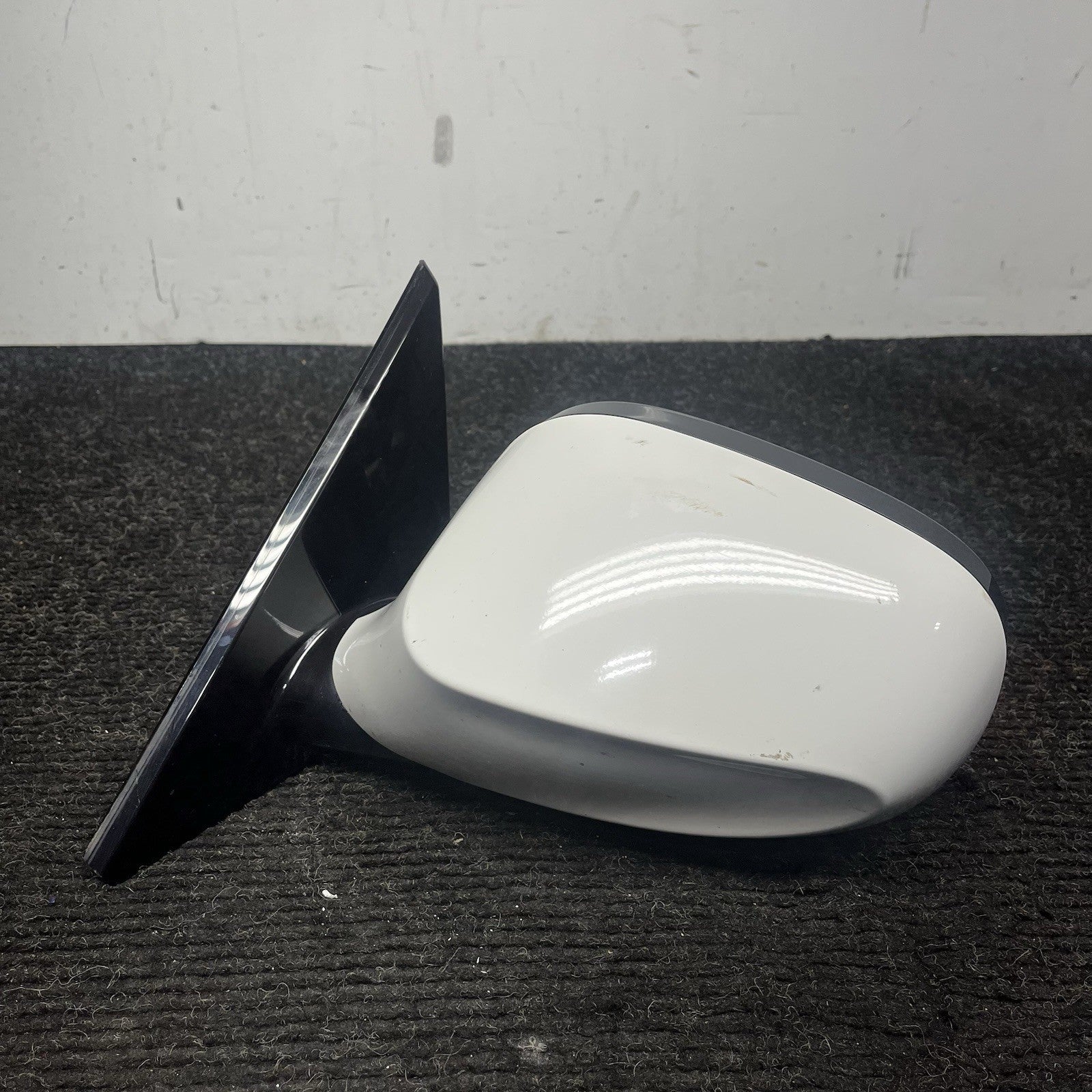 ☑️ 10-13 OEM BMW E82 E88 Front Left Driver Side Heated Mirror Assembly White