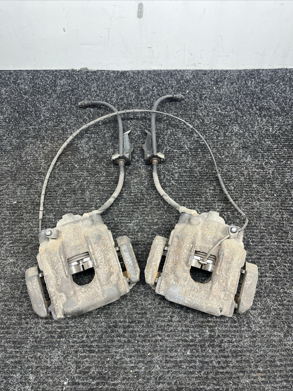 ☑️ 01-06 BMW E46 330i 330Ci RWD SET OF 2 REAR LEFT & RIGHT BRAKE CALIPER OEM