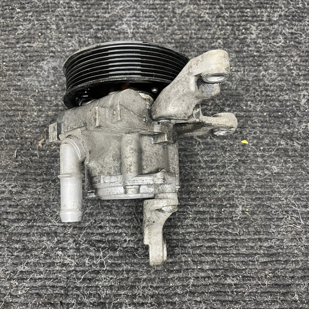 ☑️ 07-10 BMW E82 E88 E90 E92 E93 135i 335i N54 Hydraulic Power Steering Pump OEM