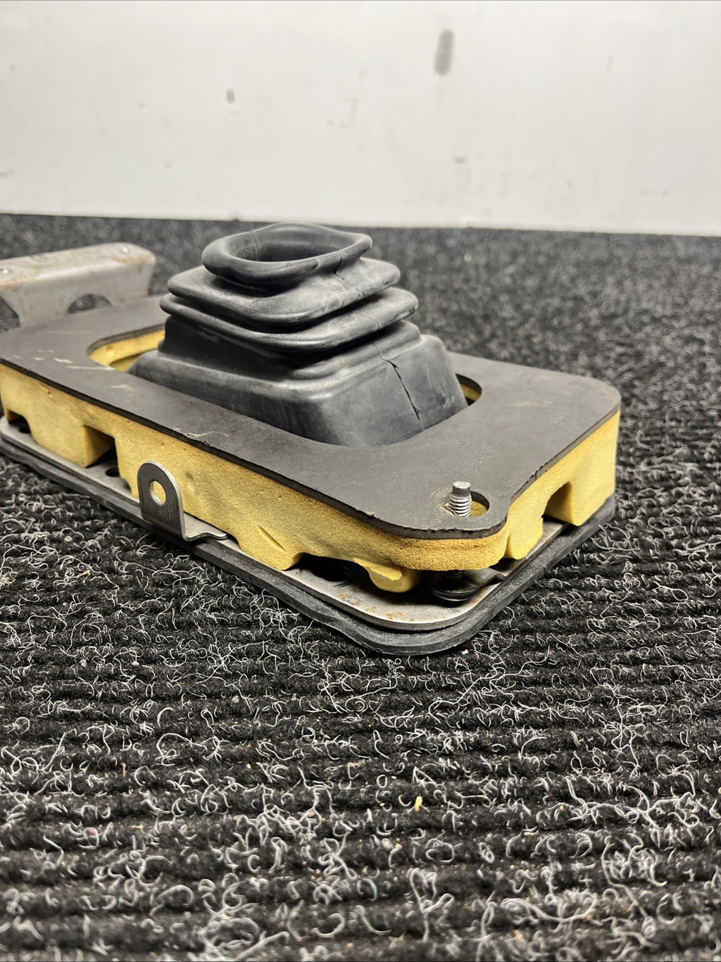 ☑️ 2013-2020 Subaru BRZ Scion FRS Toyota 86 Shifter Trim Boot Noise Dampener OEM