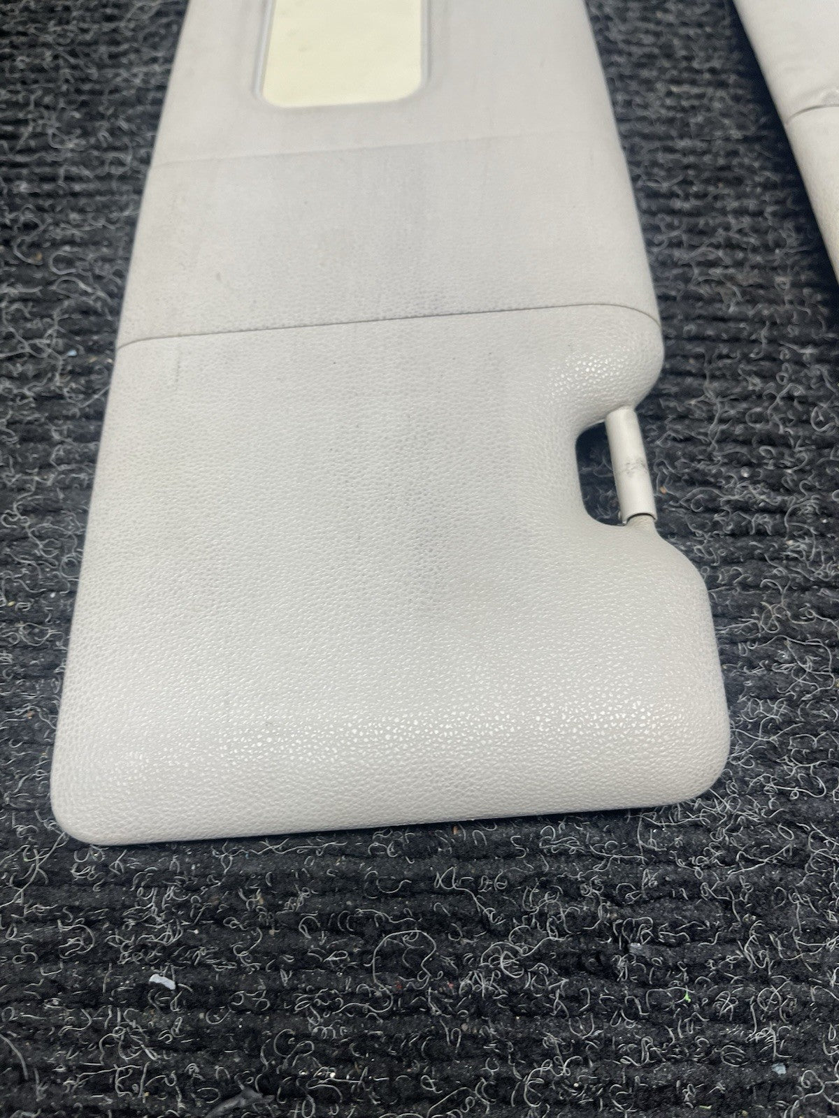 ☑️ 2006-2013 BMW E82 Sun Visor Shade Set Visors Left Right Pair Gray OEM