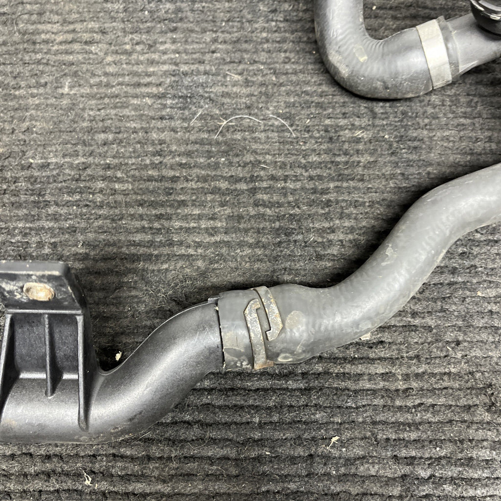 ☑️ 09-16 OEM BMW E89 Z4 35i DCT Radiator N54 Engine Coolant Pipe Hose Lower
