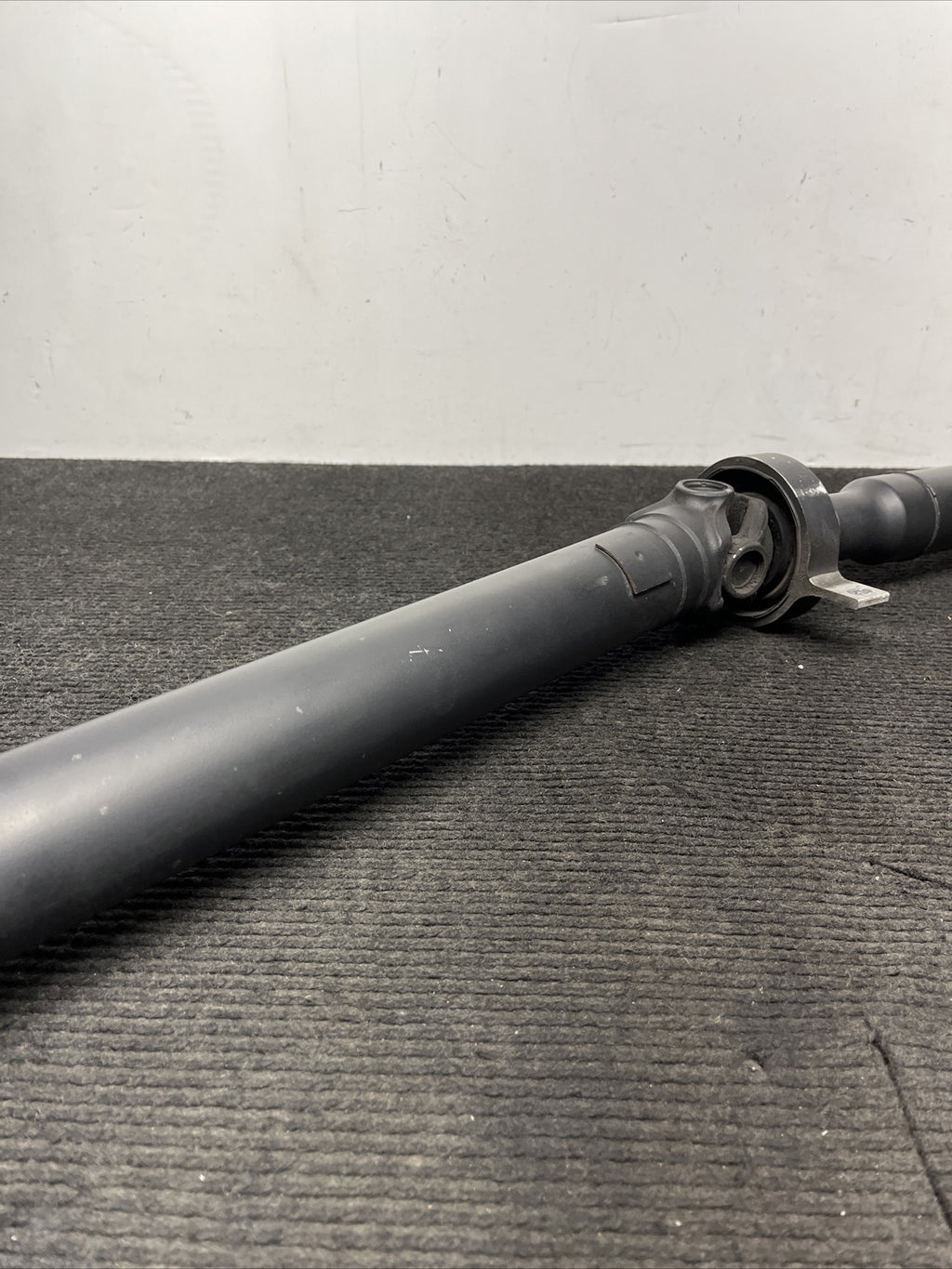 ☑️ BMW E82 E88 135i DCT Auto Dual Clutch Transmission Driveshaft OEM 26107614424