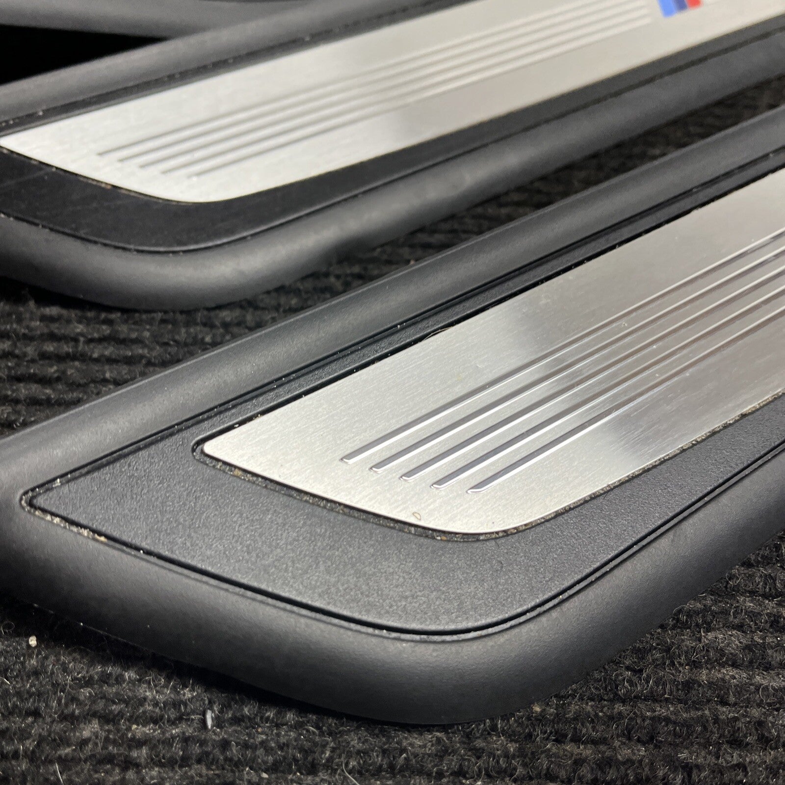 ☑️ 2010 BMW 750i SET OF 4 M SPORT DOOR SCUFF SILL PLATES TRIM COVER OEM