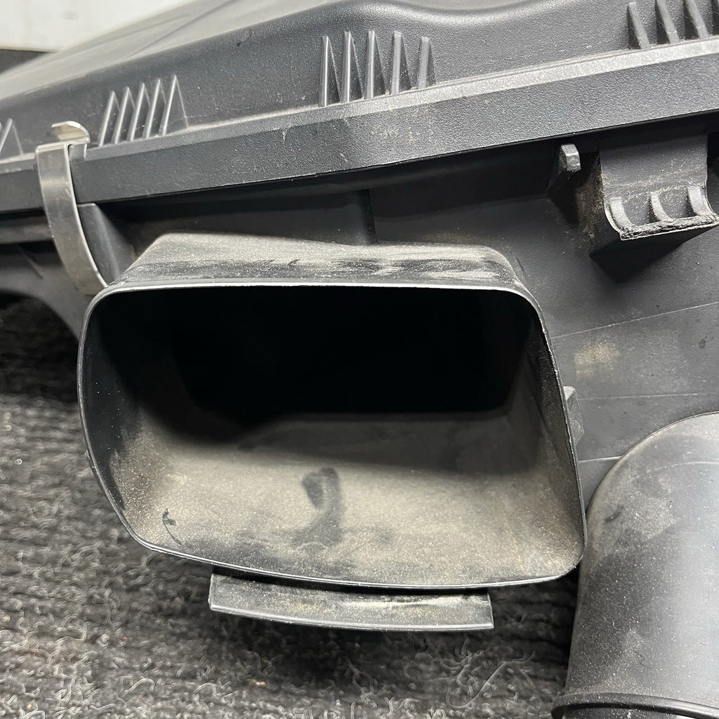 ☑️ 07-13 OEM BMW E82 E88 E90 E92 E93 335 N54 AirBox Air Box Filter Housing